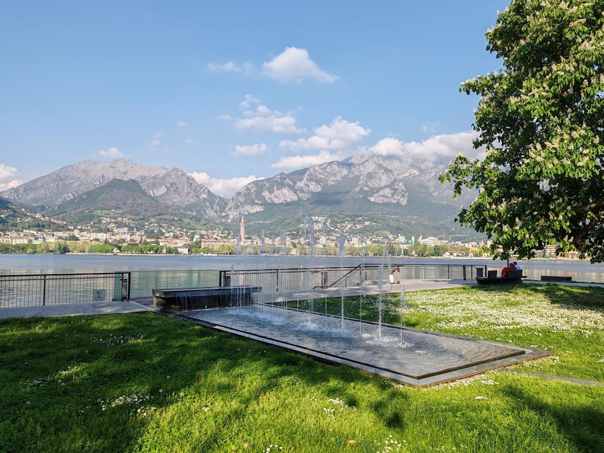 Silla House - A Due Passi Dal Lago Malgrate Εξωτερικό φωτογραφία